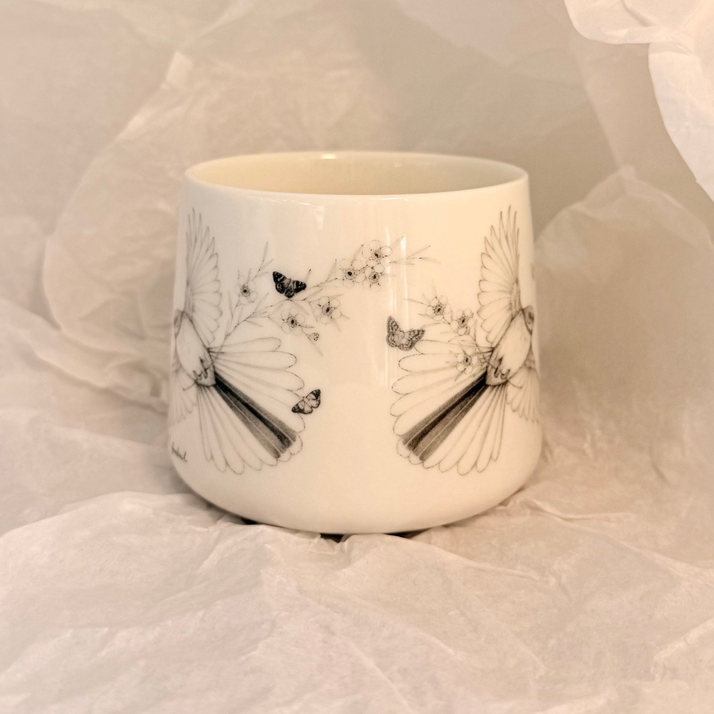 Cup - Fly With Me - Piwaiwaka/Fantail