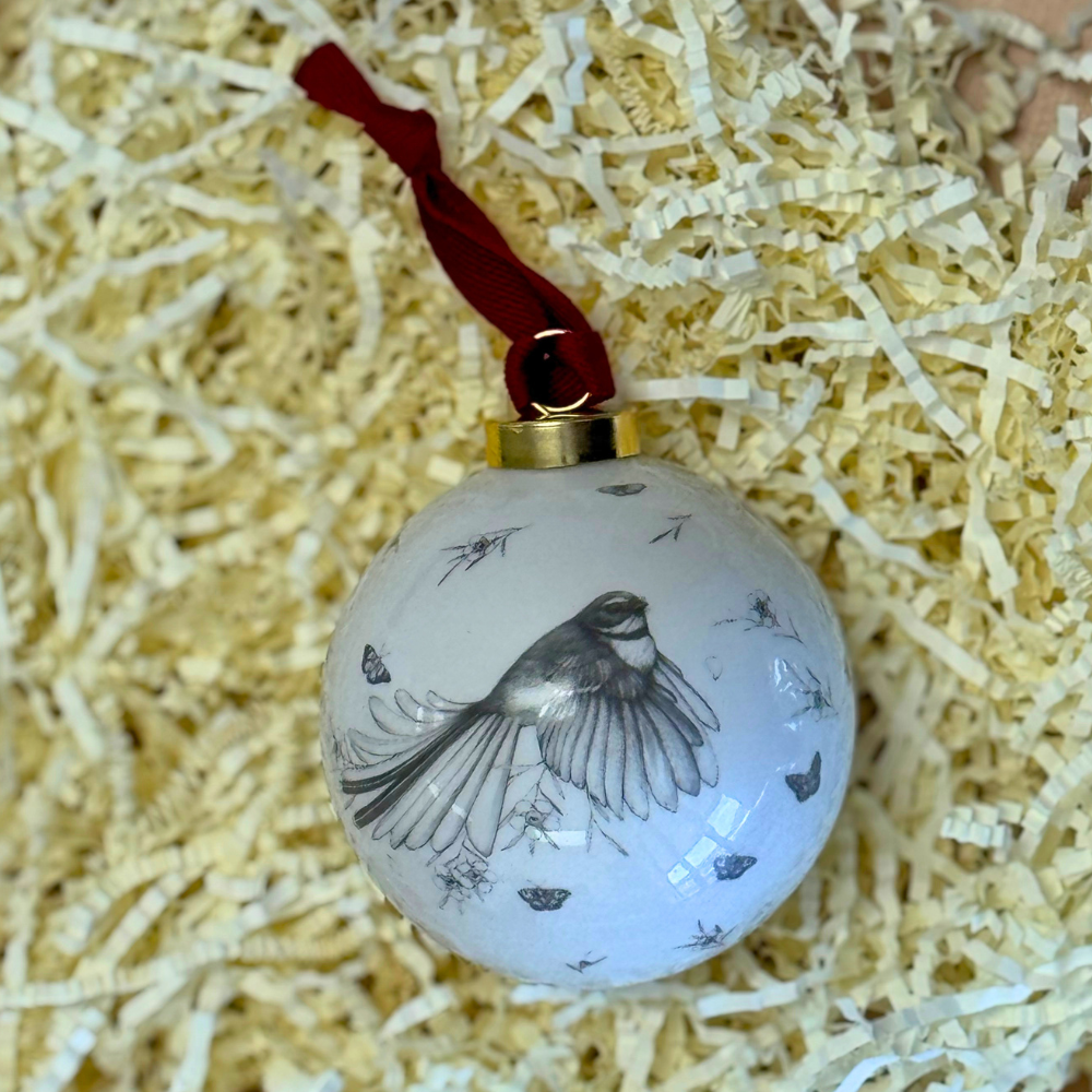 Christmas Decoration - Come Fly With Me - Piwaiwaka/Fantail