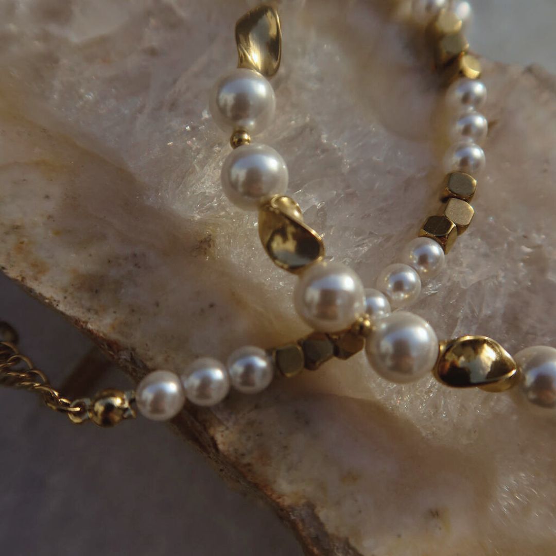 Bracelet - Tiny Pearl & Bead