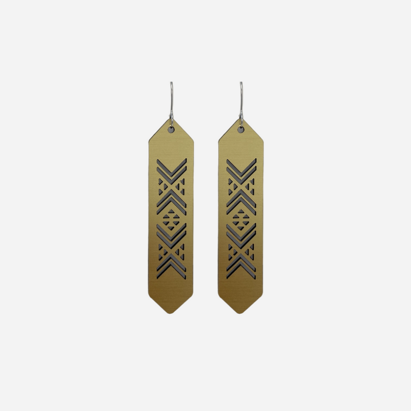 Earrings - Tāniko